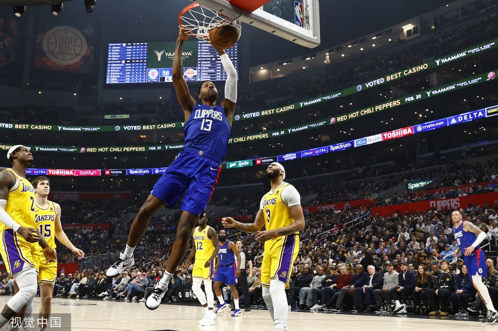 他们都曾在 他们都曾在