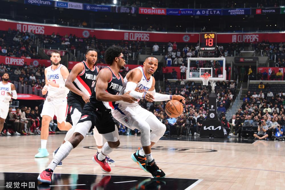 乓球队再添 乓球队再添