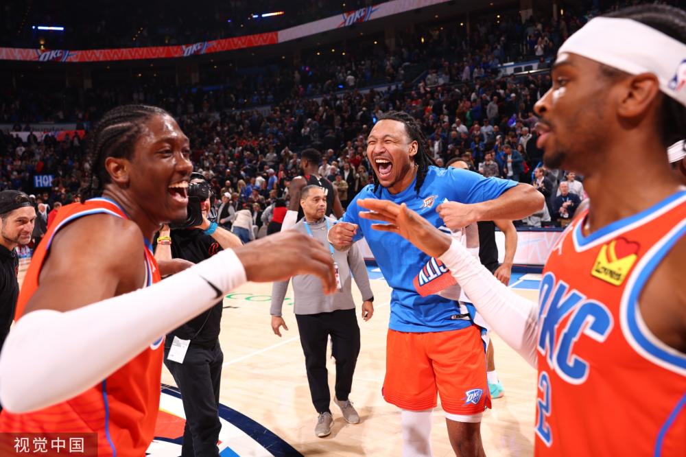 我们期待更 我们期待更